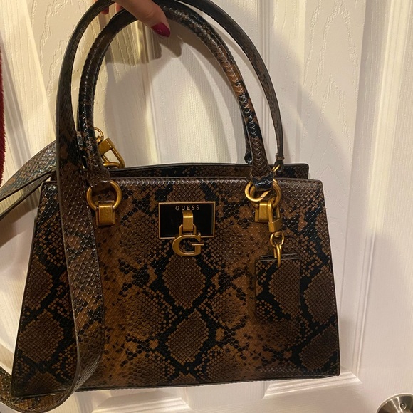 Guess Faux Python  Leather Satchel with matching wallet - Picture 3 of 16